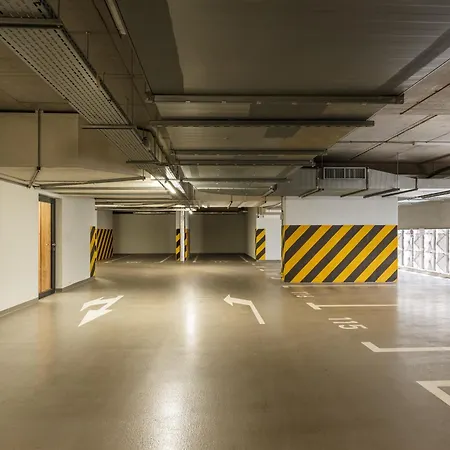 Apartmán Urban Global Skyline - 23rd Floor No 8 - Air Condition - Free Garage Katovice
