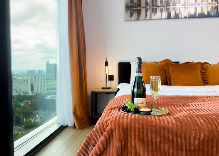 Urban Global Skyline 23rd Floor No 8, Free Garage, Self Check-in, No Deposit Apartman Katowice