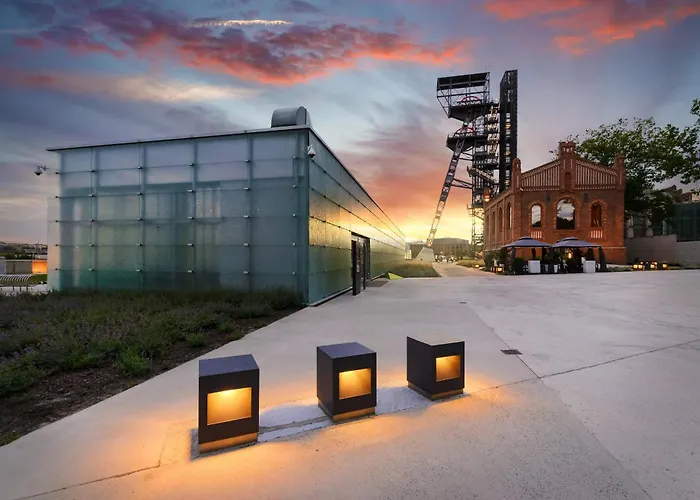 Urban Global Skyline 23rd Floor No 8, Free Garage, Self Check-in, No Deposit Katowice