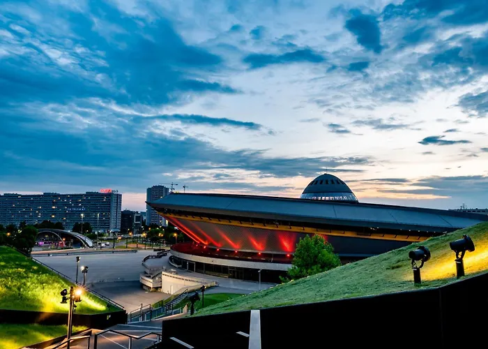 Urban Global Skyline 23rd Floor No 8, Free Garage, Self Check-in, No Deposit Katowice